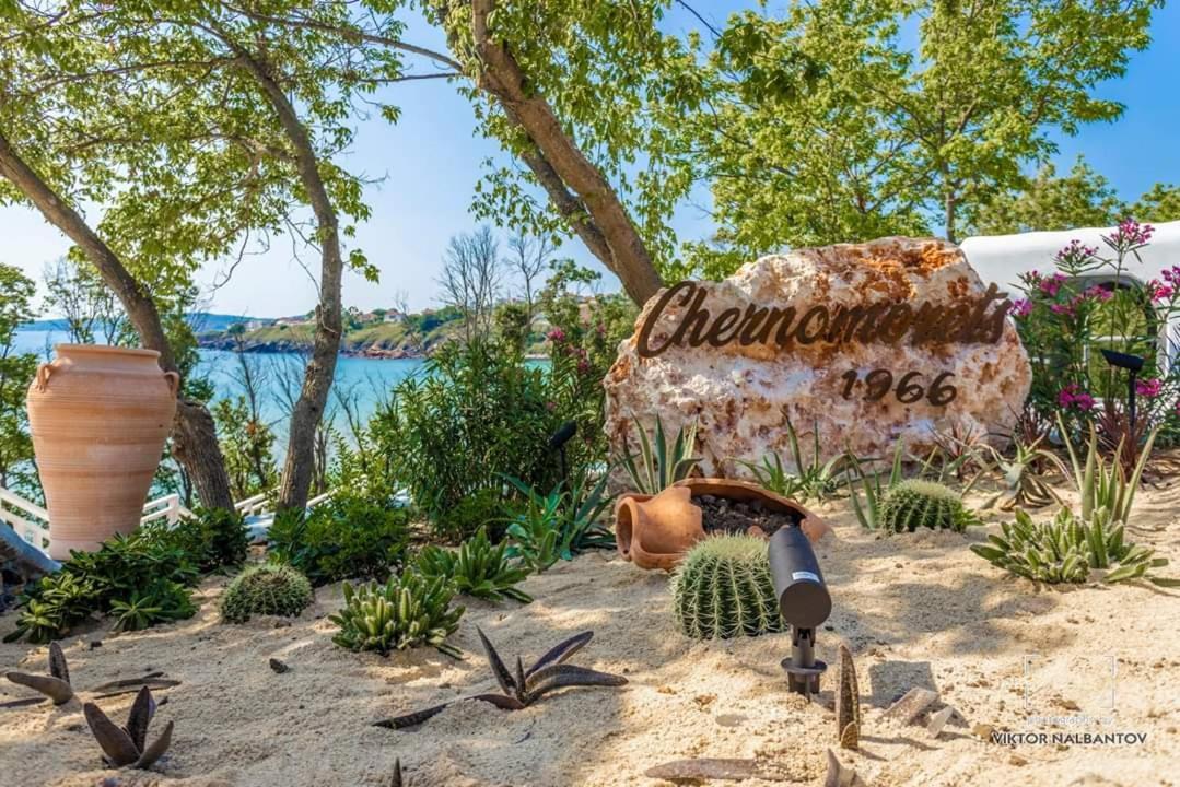דירות צ'רנומורץ July'S Island Deluxe מראה חיצוני תמונה