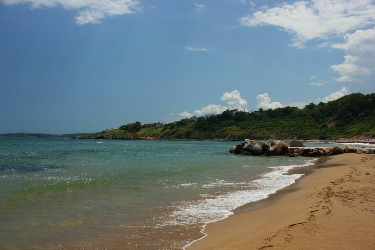 דירות צ'רנומורץ July'S Island Deluxe מראה חיצוני תמונה